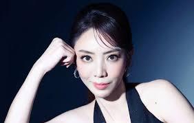 Phim Nụ Hôn Bạc Tỷ cán mốc doanh thu 100 tỷ đồng