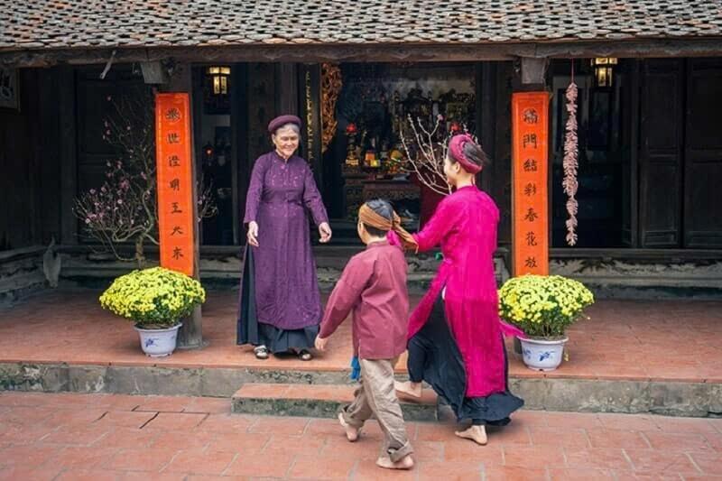 Tuổi gì không nên xông đất Tết Ất Tỵ và nên tránh chọn người xông nhà thế nào?