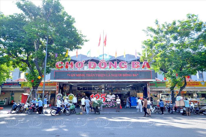 Khám phá chợ Đông Ba Huế & 5 kinh nghiệm không thể bỏ qua