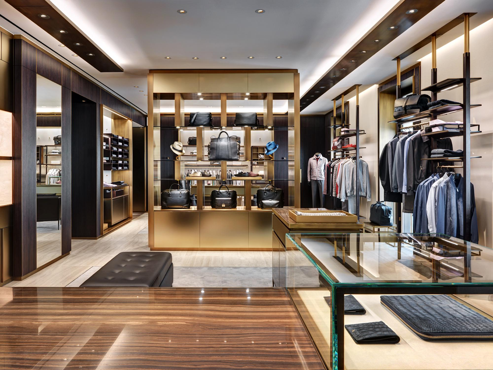 Điểm danh 19 shop quần áo nổi tiếng nhất tại Huế