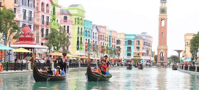 20/10 đi đâu? TOP 20 địa điểm vui chơi, check - in hot nhất 2025