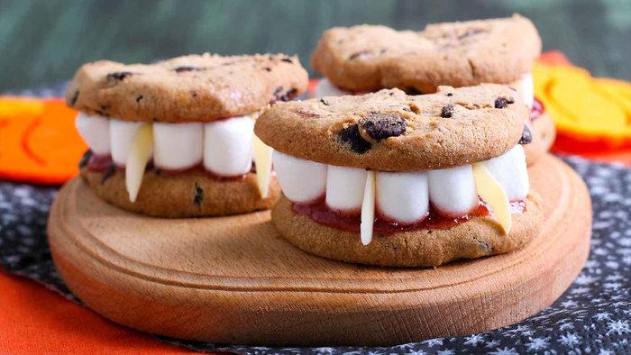 Gợi ý 13 ý tưởng trang trí món ăn Halloween ma mị, sáng tạo nhất