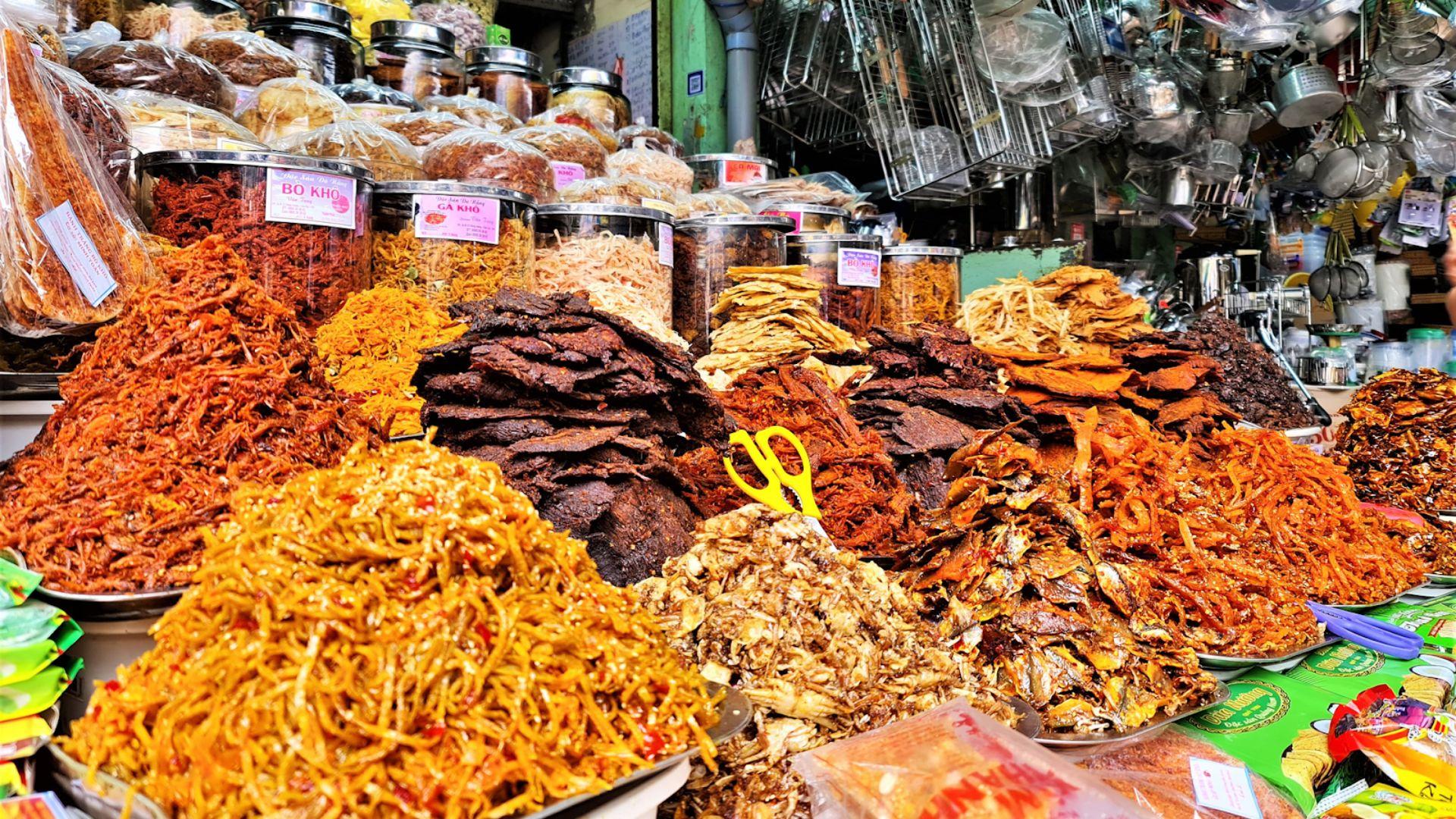 TOP 10++ món đặc sản Đà Nẵng làm quà ngon bổ rẻ cho du khách 2026