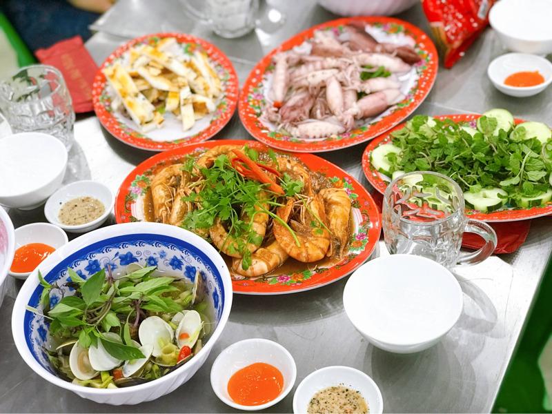 TOP 15++ quán hải sản Đà Nẵng giá rẻ, tươi ngon nhất 2026