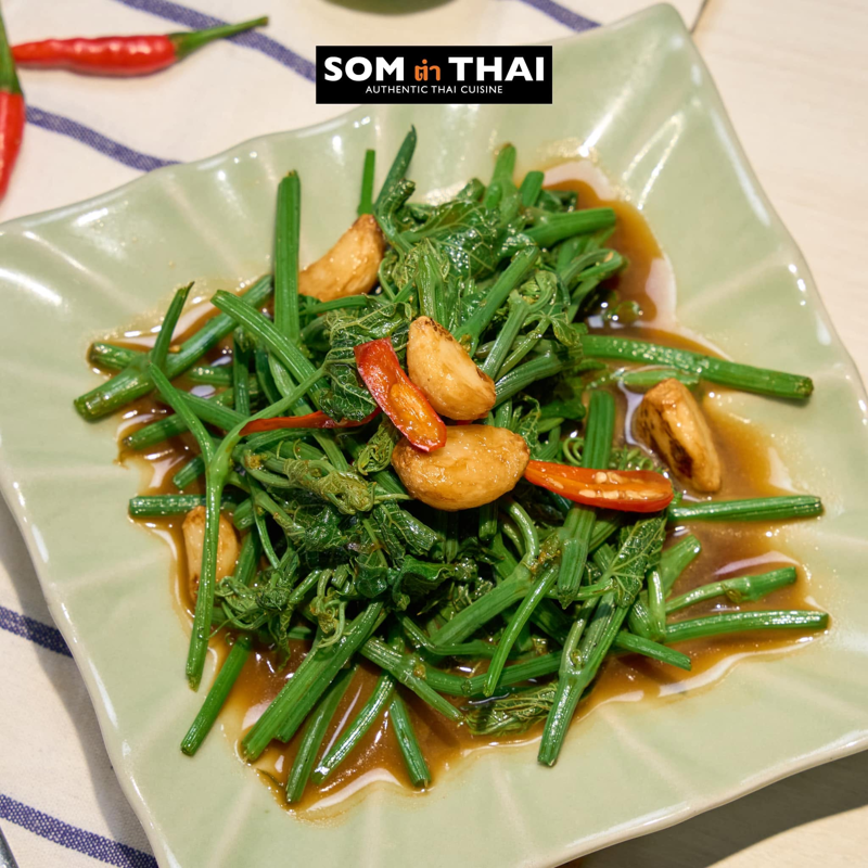 Đọt su su x&agrave;o tại Som Tum Thai